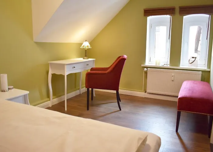 Stangenberg's Dachschloesschen 公寓